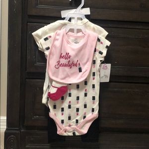 Little Treasures Six Piece Set